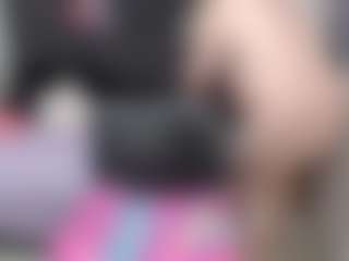 Live cam show with emperatrizmessy - Hairy Pussy on StripNow