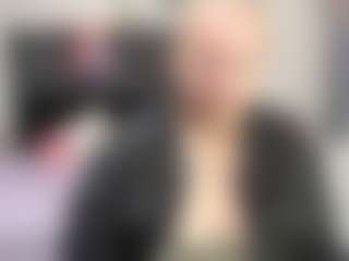 Live cam show with emperatrizmessy - Blonde Hair on CSO-WL