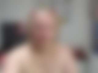 emperatrizmessy MILF webcam performer live streaming
