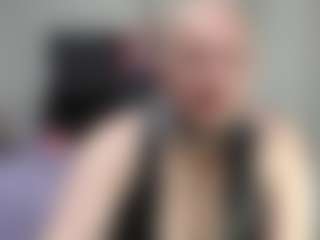 Live cam show with emperatrizmessy - Body Massage on liverealitysex.com