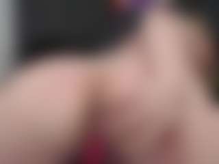 Live cam show with emperatrizmessy - Body Massage on Camsoda