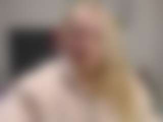 emperatrizmessy's Live Sex Cam Show