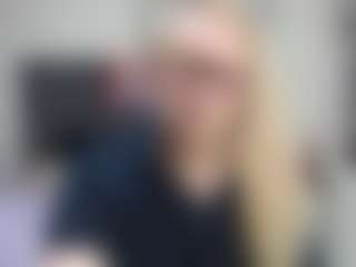 Live-Cam-Show mit emperatrizmessy - Blonde Hair auf Camsoda