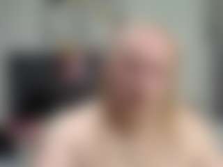 Live cam show with emperatrizmessy - Hairy Pussy on CamClone