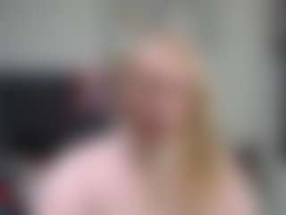 Live cam show with emperatrizmessy - Middle Aged on Uber Horny