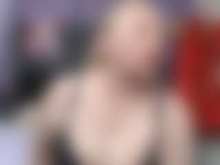 Live cam show with emperatrizmessy - Blonde Hair Shaved Pussy on Camsoda