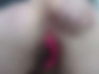 Live cam show with emperatrizmessy - Middle Aged on camtv