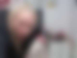 emperatrizmessy's Live Sex Cam Show
