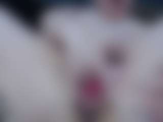 Live cam show with emperatrizmessy - Green Eyes on Dolls Live