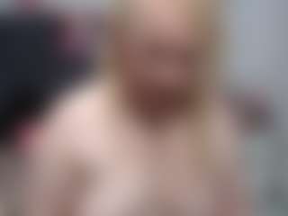 Live cam show with emperatrizmessy - Hairy Pussy on https://playwithruby.com