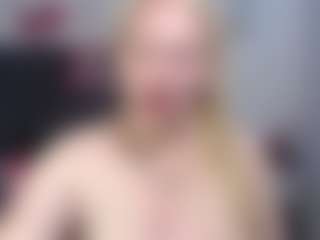 Live cam show with emperatrizmessy - Hairy Pussy on Dare Cams