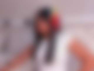 Live cam show with Julianna-Smith - Black on fuck-show.com