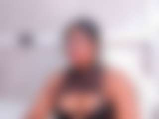 Live cam show with Julianna-Smith - Ebony Teen (18+) on xxxlivecams.org