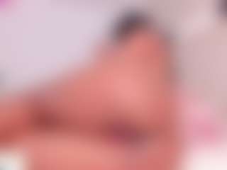 Live cam show with Julianna-Smith - Ebony on Free Soda | colombia