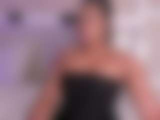 Live cam show with Julianna-Smith - Amateur on Hubzter Live