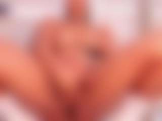 Live cam show with Julianna-Smith - Ebony on SxyPornLive | colombia