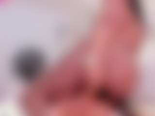 Live cam show with Julianna-Smith - Ebony Petite on Soda Cam