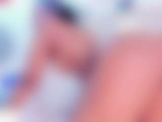 Live cam show with Julianna-Smith - Ebony Amateur on AdultVida.com