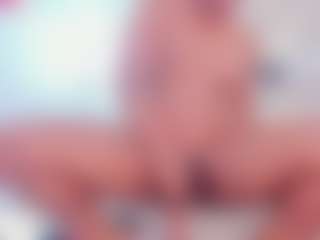 Live cam show with Julianna-Smith - Black Petite on Streamer API
