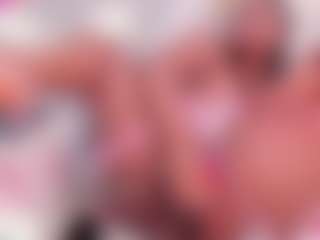 Live cam show with Julianna-Smith - Small Tits Toys on ObeyMaria
