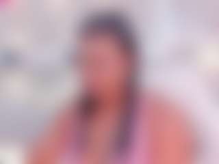 Live cam show with Julianna-Smith - Cowgirl on camwithhim.com
