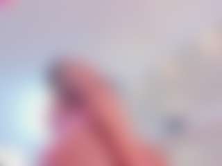 Live cam show with Julianna-Smith - Cowgirl on camwithhim.com