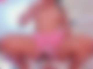 Live cam show with Julianna-Smith - Small Tits on Camsoda