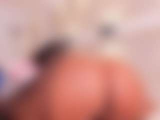 Live cam show with Julianna-Smith - Ebony Teen (18+) on xblisslive.com