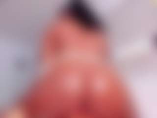 Live cam show with Julianna-Smith - Ebony Teen (18+) on googirlz