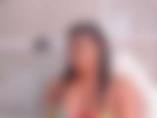 Live cam show with Julianna-Smith - Bikini on parknlotfishbdy