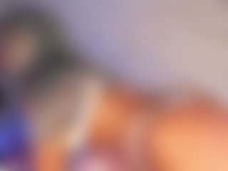 Live cam show with Julianna-Smith - Ebony Small Tits on SpunkLive