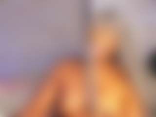 Live cam show with Julianna-Smith - Ebony Small Tits on Camsoda | colombia