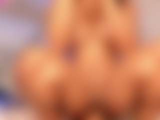 Live cam show with Julianna-Smith - Young Adult on Adult Interactions