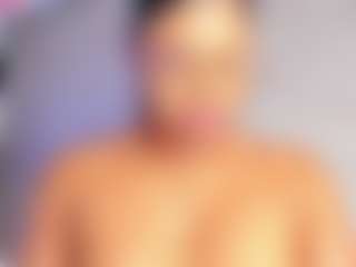 Live cam show with Julianna-Smith - Ebony on Camsoda | colombia
