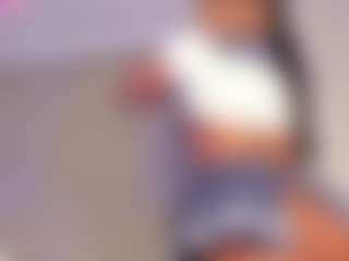 Live cam show with Julianna-Smith - Black Blowjob on Mixed Magazine Live
