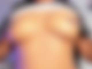 Live cam show with Julianna-Smith - Black Young Adult on Camsoda