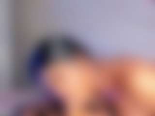 Live cam show with Julianna-Smith - Small Ass on Gym Cam Girls