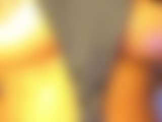 Live cam show with Julianna-Smith - Bikini on Soda Cam