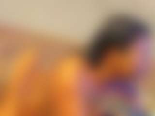 Live cam show with Julianna-Smith - Fingers on Soda Cam