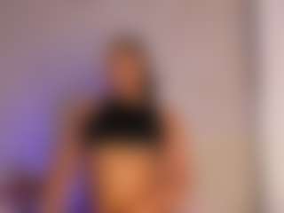 Live cam show with Julianna-Smith - Small Ass on Camsoda