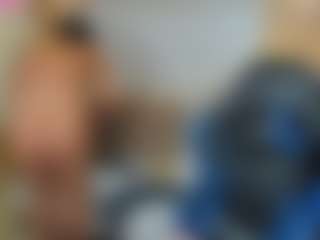 Live cam show with kitty-kayo - Camel Toe on Dolls Live