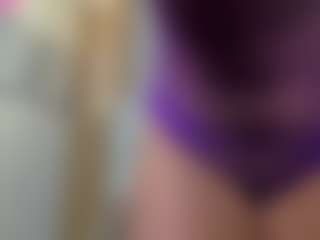 kitty-kayo's Live Sex Cam Show
