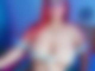 Live cam show with mellodydoll - Striptease on Big Tits