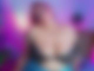 Live cam show with mellodydoll - Spank Red Hair on livesuperchat.net