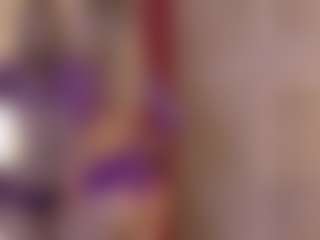 Live cam show with Serena - Camel Toe on camgirlchat.live