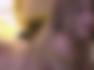 Live cam show with Serena - Green Eyes on Milfs Live