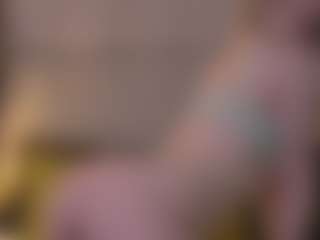 Live cam show with Serena - Red Hair on Camversity