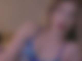 Live cam show with Serena - Grey Eyes on xxxlivecams.org