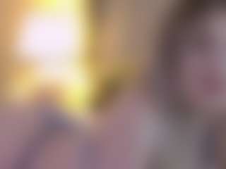 Live cam show with Serena - Green Eyes on liverealitysex.com