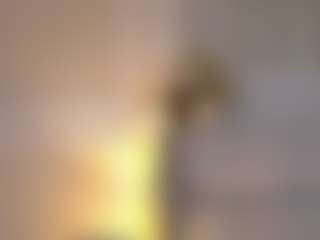 Live cam show with Serena - Cum on CamwithHer